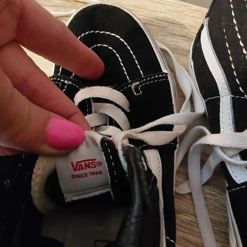 VANS Sk8 Hi Black White High Top Skate Shoes KIDS‎  Size 3